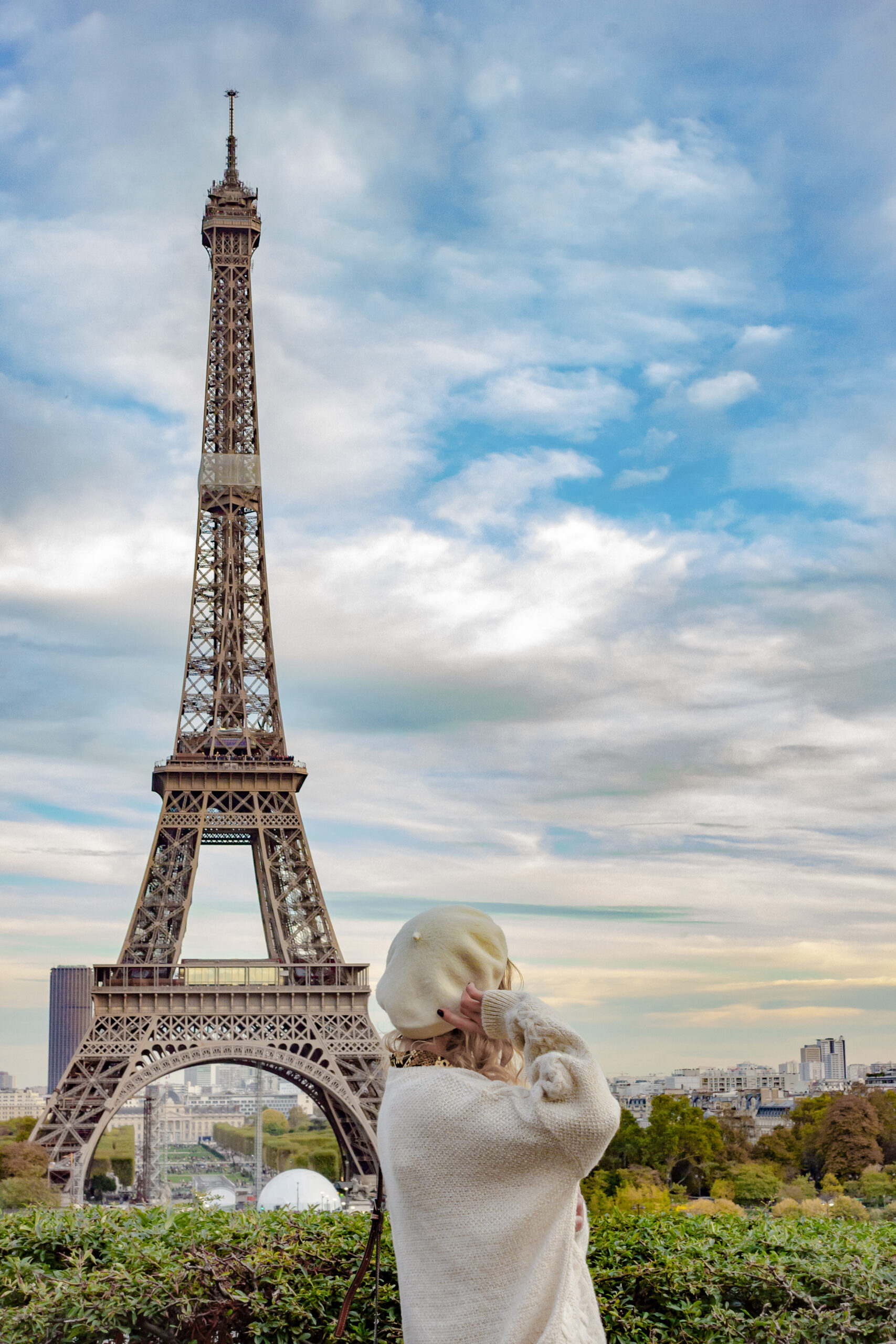 woman photographing 2024 12 03 18 03 16 utc scaled